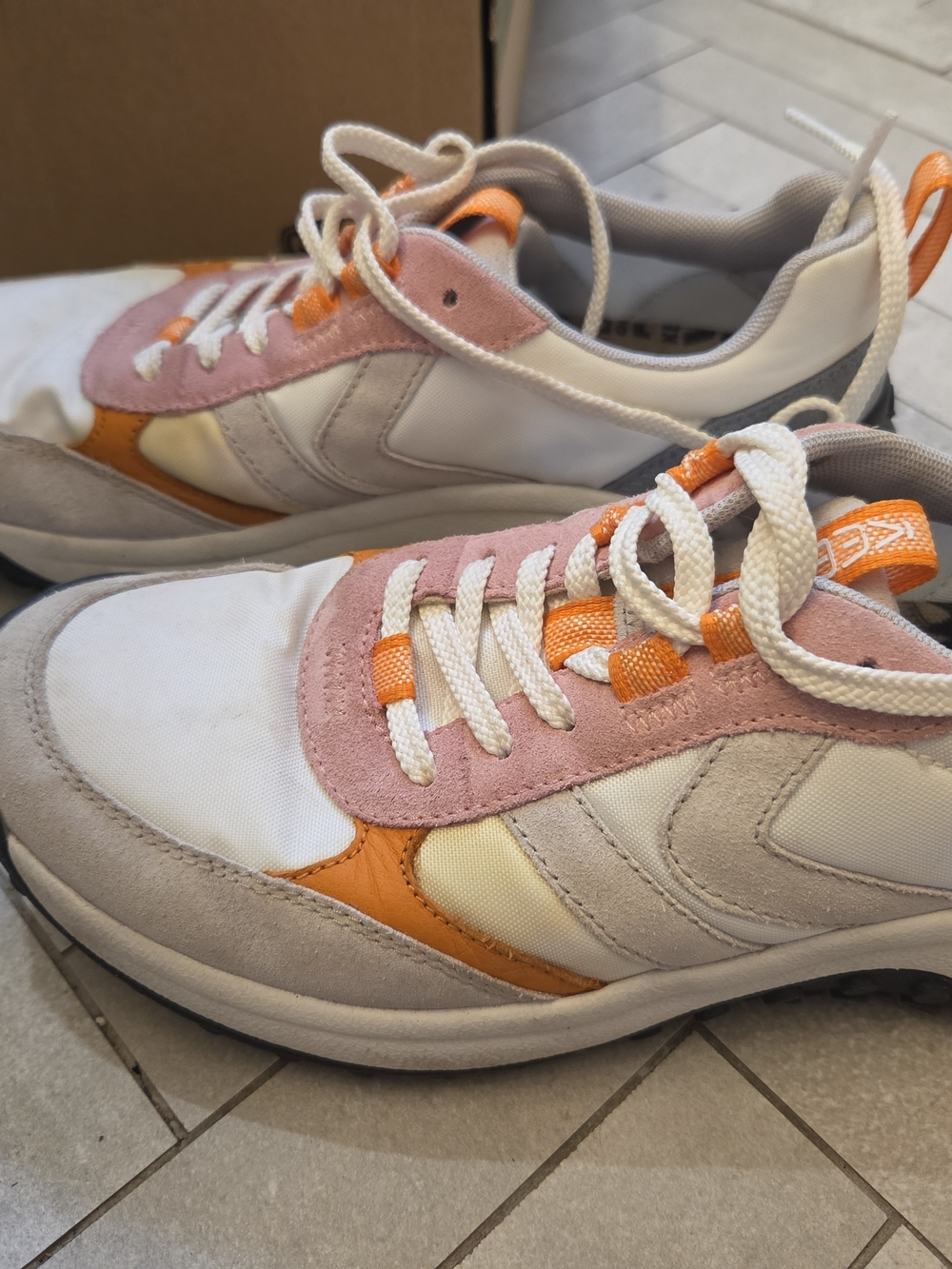 Keen Women's ZEPHYR/ORANGE PEPPER